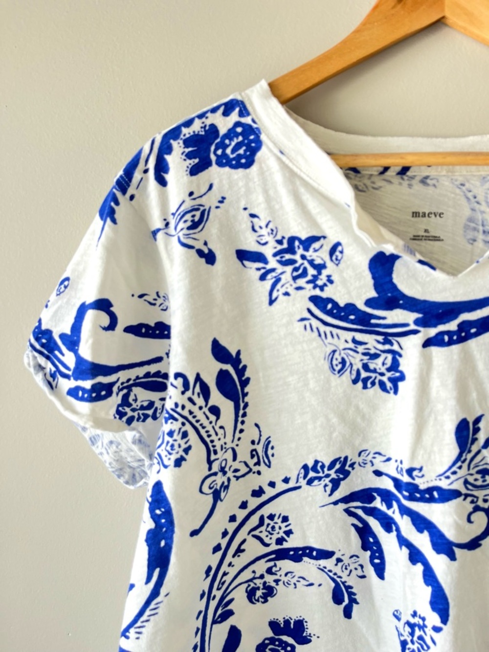 Maeve White & Blue Floral Short Sleeve Top Size XL 100% Cotton - Summer Casual - Picture 4 of 7